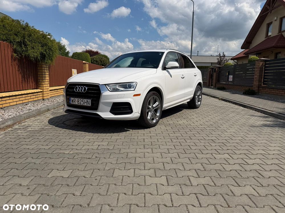 Audi Q3 2.0 TFSI Quattro S tronic sport - 2