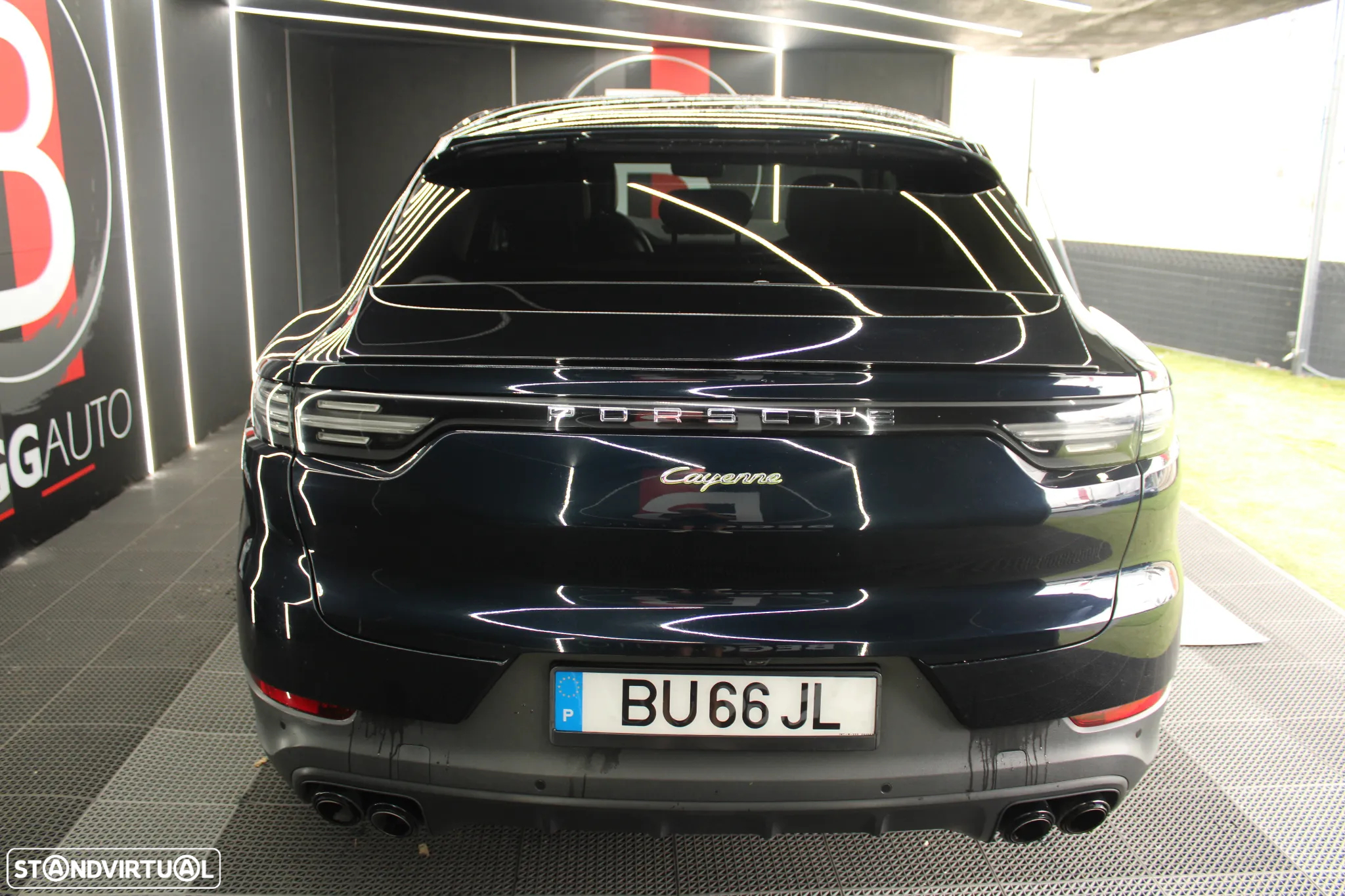 Porsche Cayenne Coupé E-Hybrid - 13