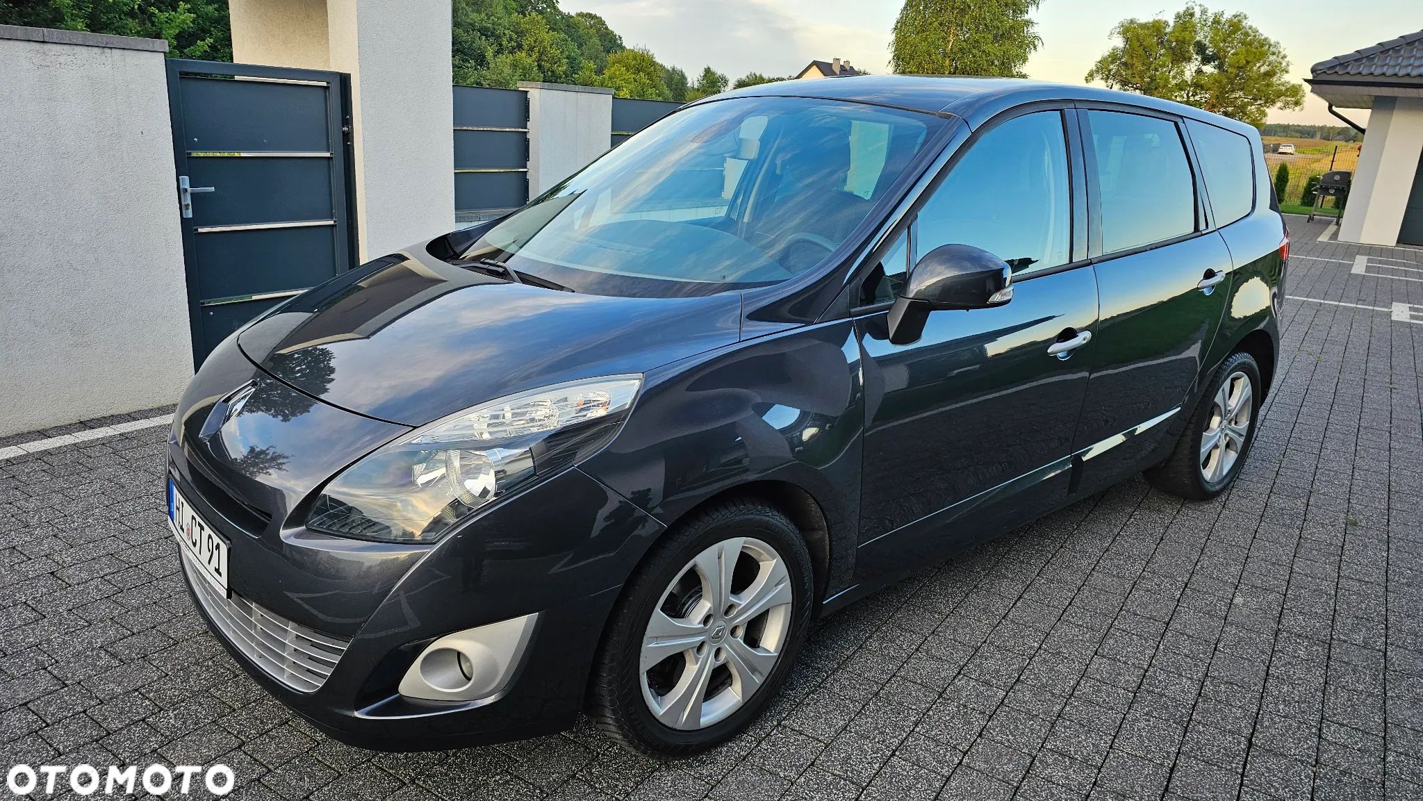 Renault Grand Scenic dCi 160 Bose Edition - 1