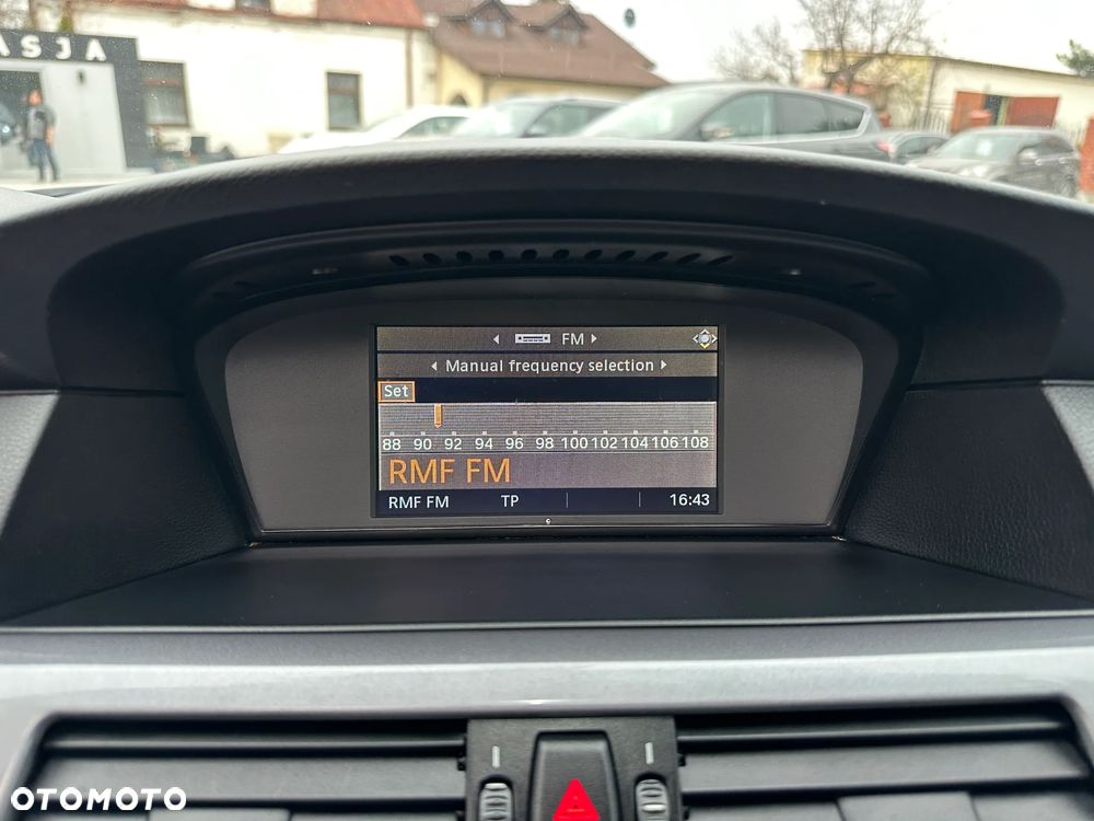 BMW Seria 5 - 24