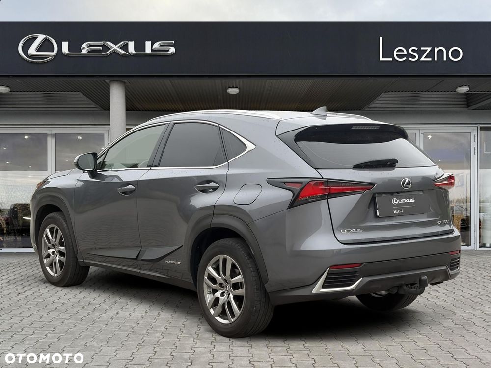 Lexus NX 300h Elegance AWD - 4