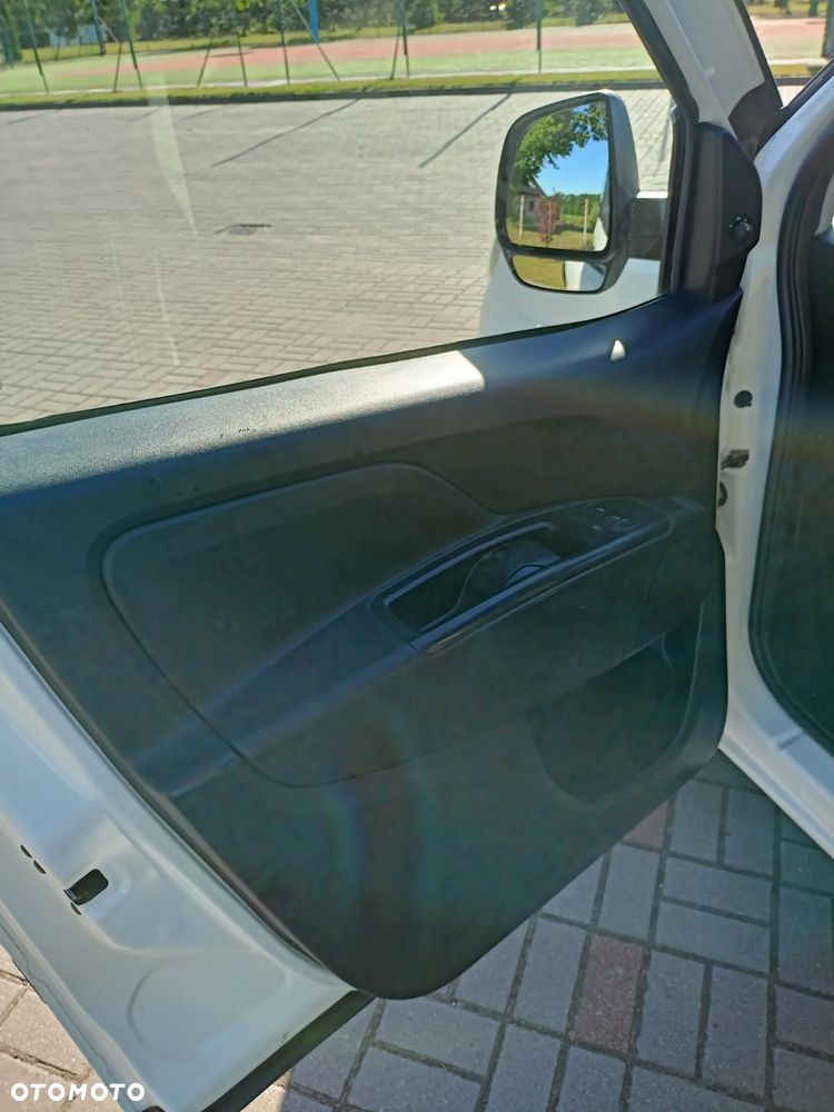 Fiat Doblo - 22