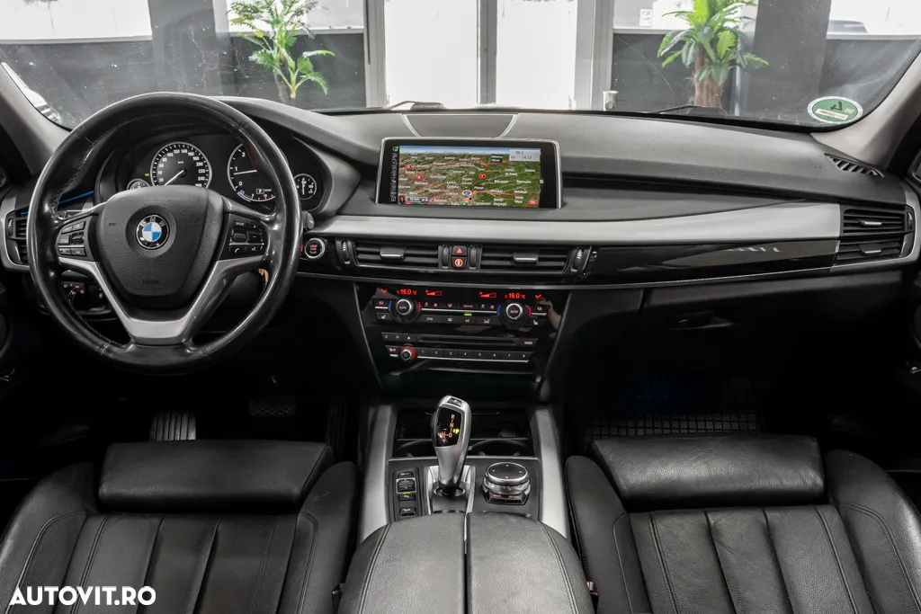 BMW X5 xDrive30d - 7