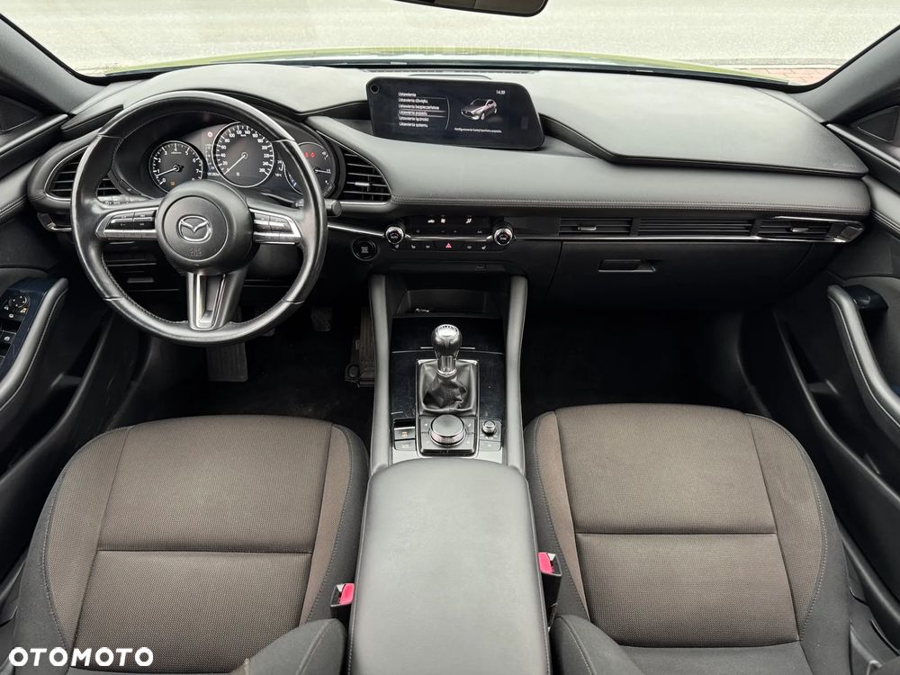 Mazda 3 - 6