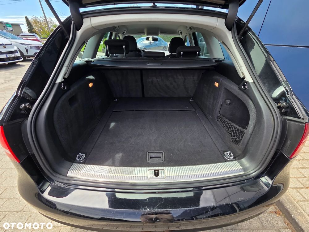 Audi A4 Avant 2.0 TDI - 9