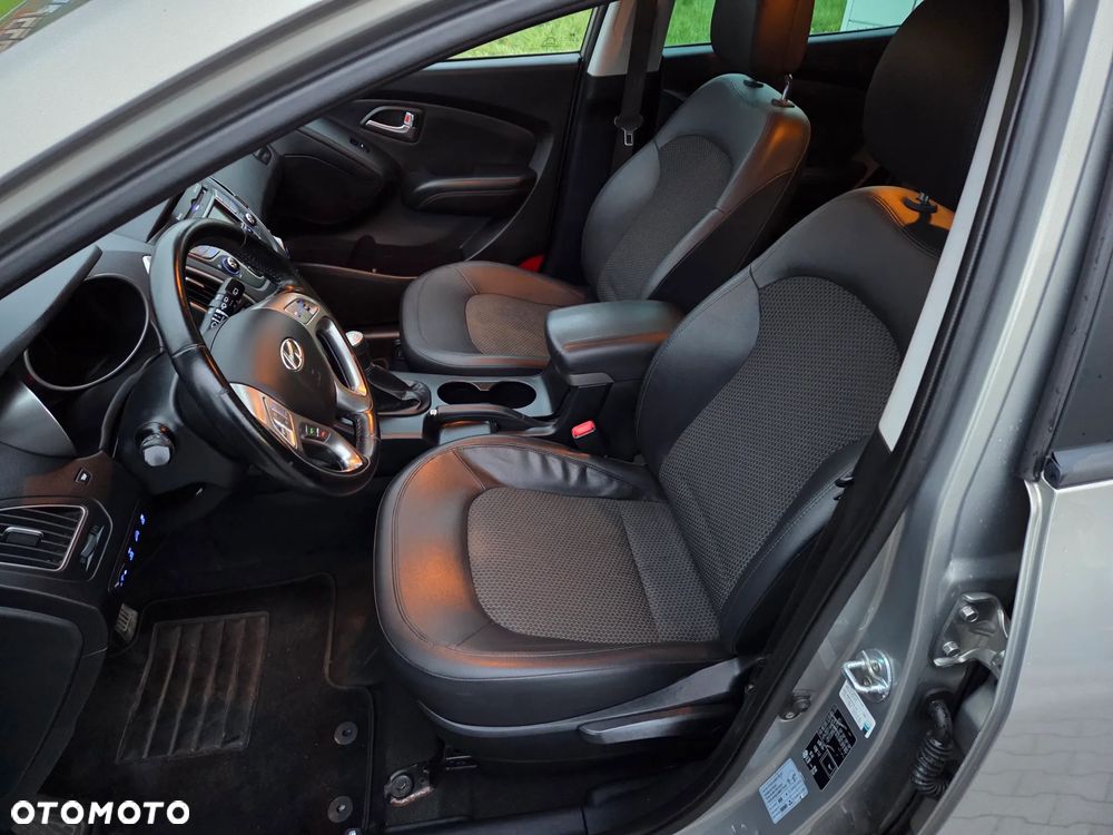 Hyundai ix35 2.0 4WD Premium - 16