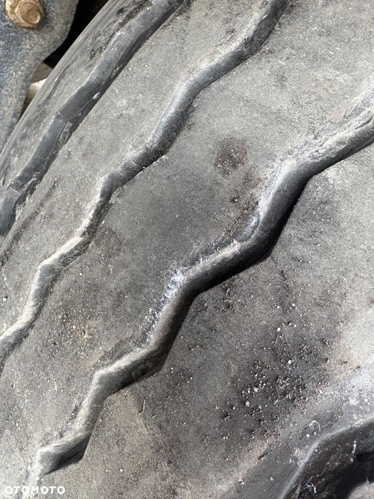 Schmitz Cargobull Standard Oś Podnoszona - 21