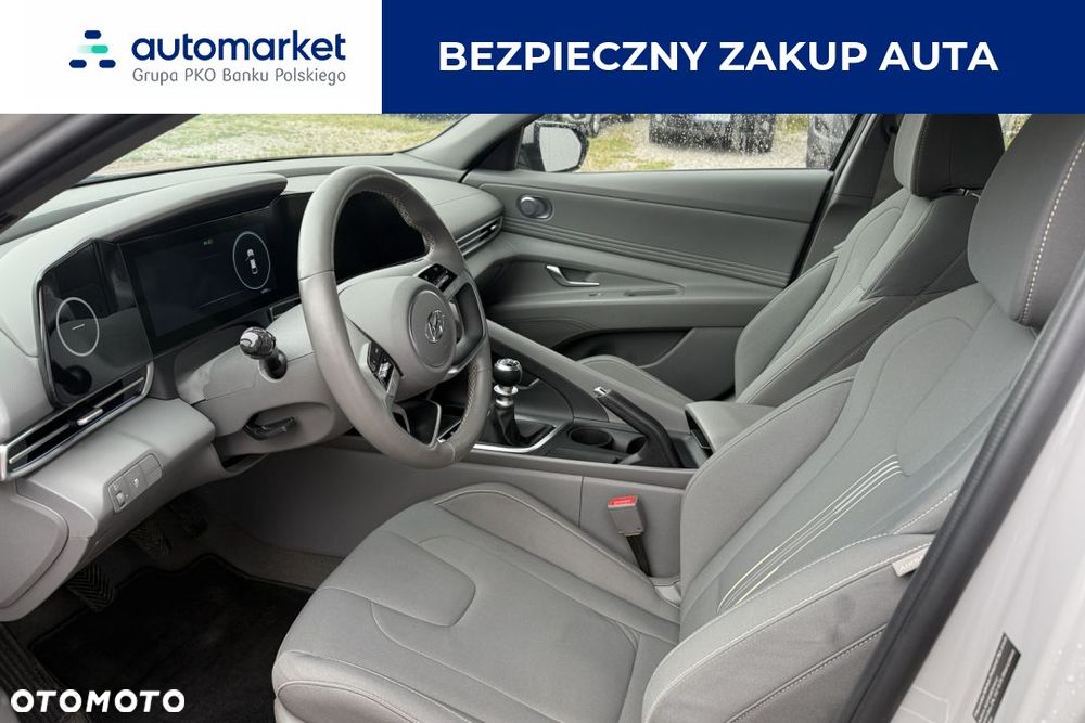 Hyundai Elantra 1.6 Executive - 7