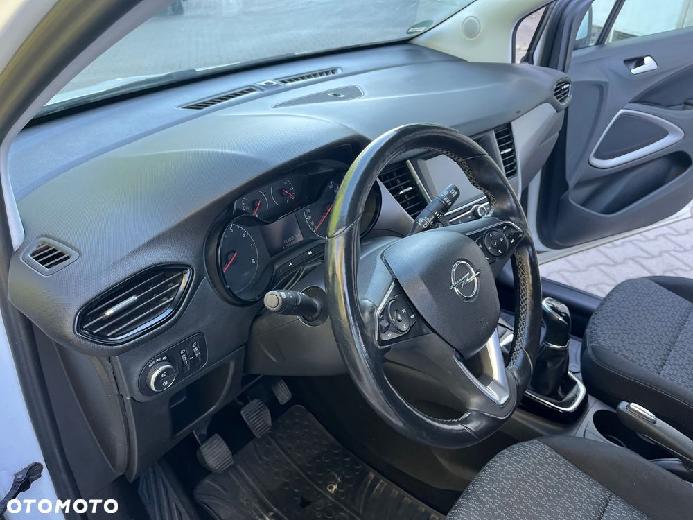Opel Crossland X 1.2 T Enjoy S&S - 11