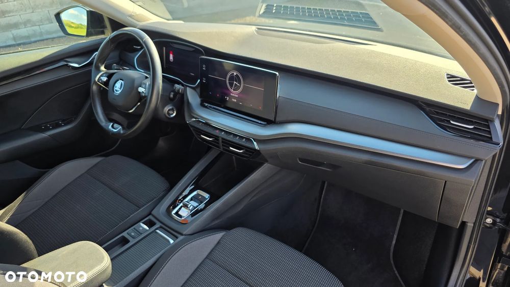 Skoda Octavia 2.0 TDI Ambition DSG - 18