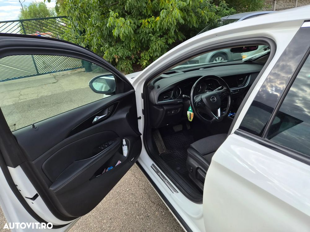 Opel Insignia - 2