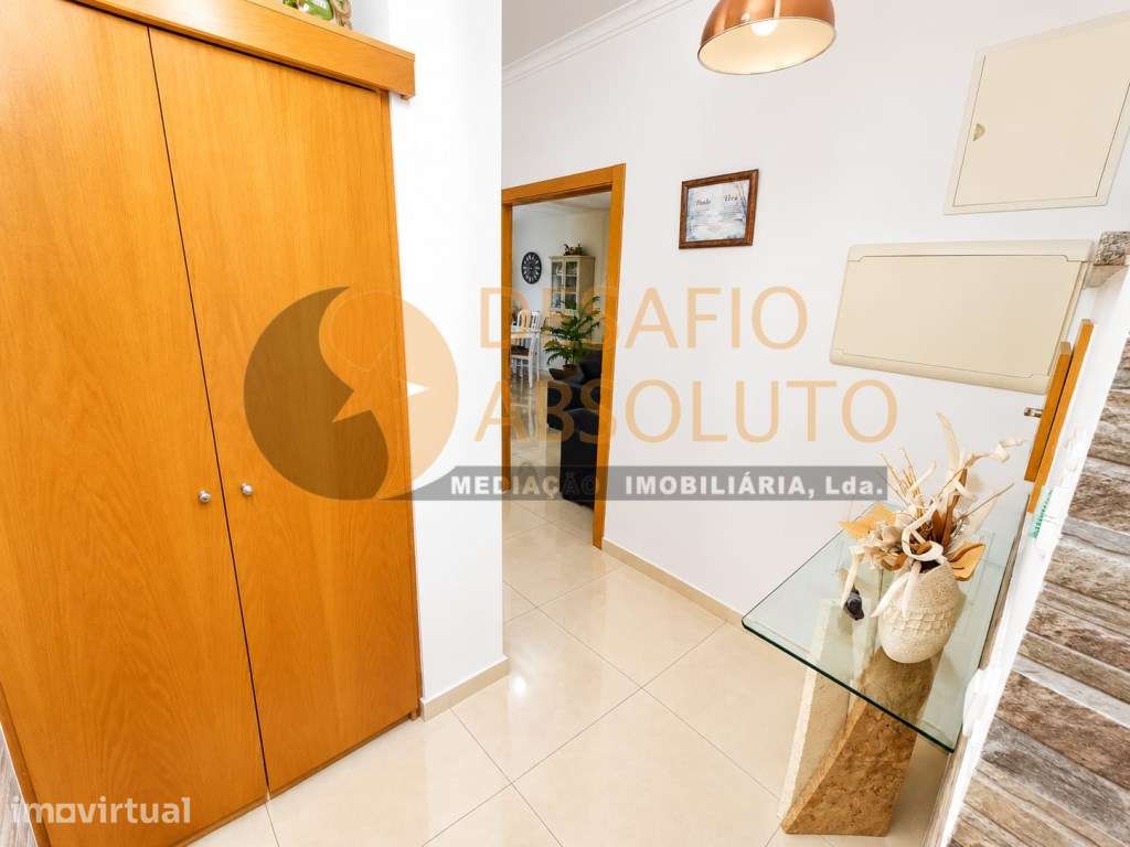 Moradia Banda T3 c/ Logradouro e Parqueamento. Arroteias - Alhos Ve... - Grande imagem: 2/32
