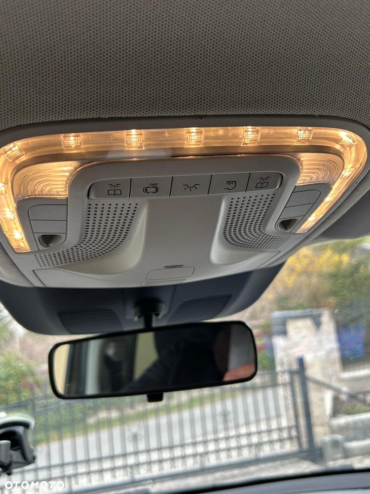 Mercedes-Benz Vito - 27