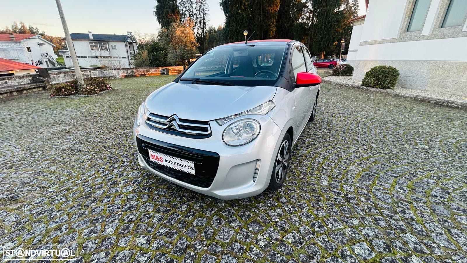Citroën C1 1.2 VTi Shine - 1