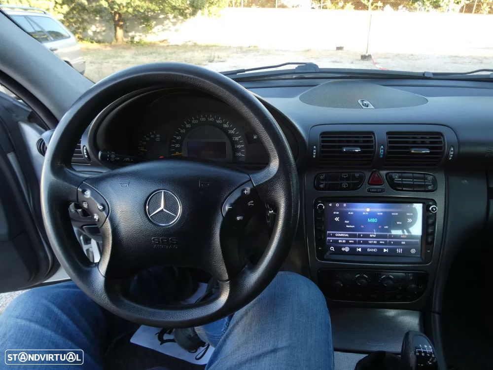 Mercedes-Benz C 220 CDi Avantgarde - 21