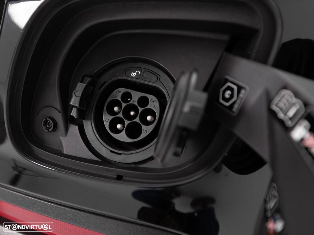 Mercedes-Benz GLC 300 de 4Matic 9G-TRONIC - 15