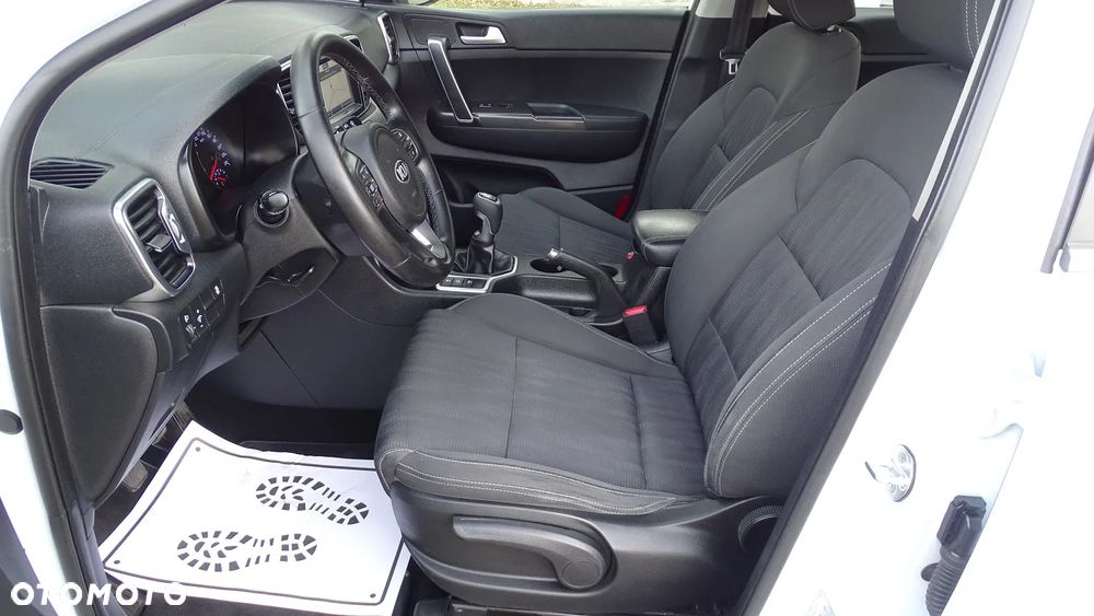 Kia Sportage 1.7 CRDI 2WD Vision - 11