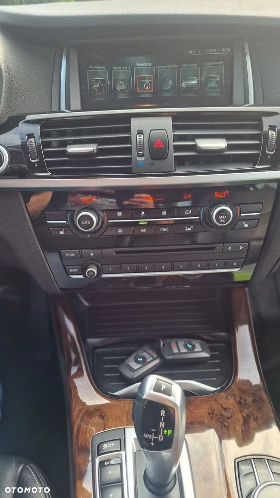 BMW X3 xDrive28i - 23