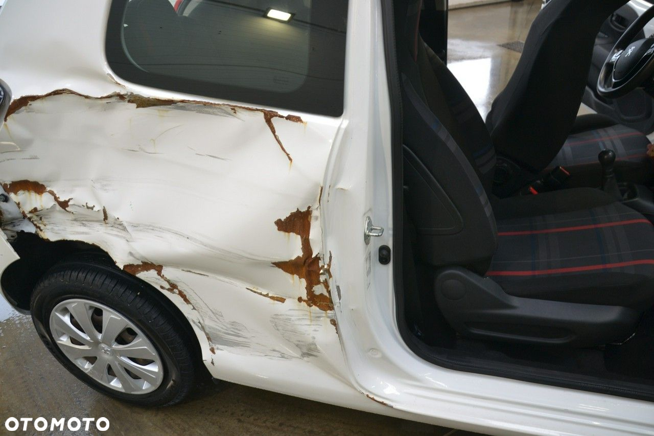 Peugeot 108 - 11
