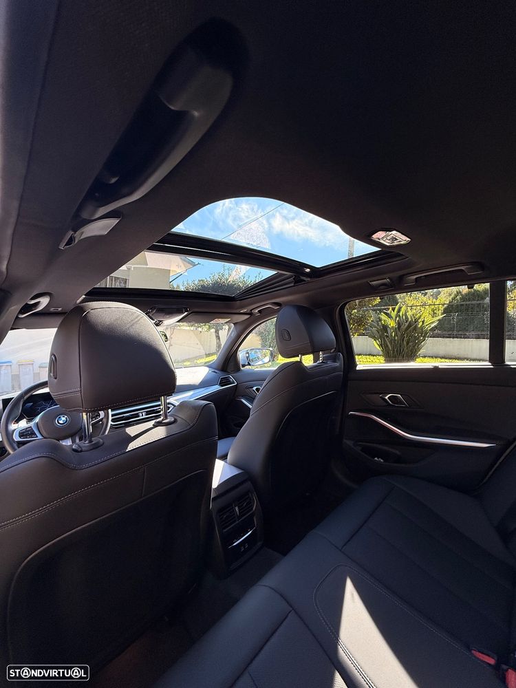 BMW 330 e Touring xDrive Aut. M Sport - 30