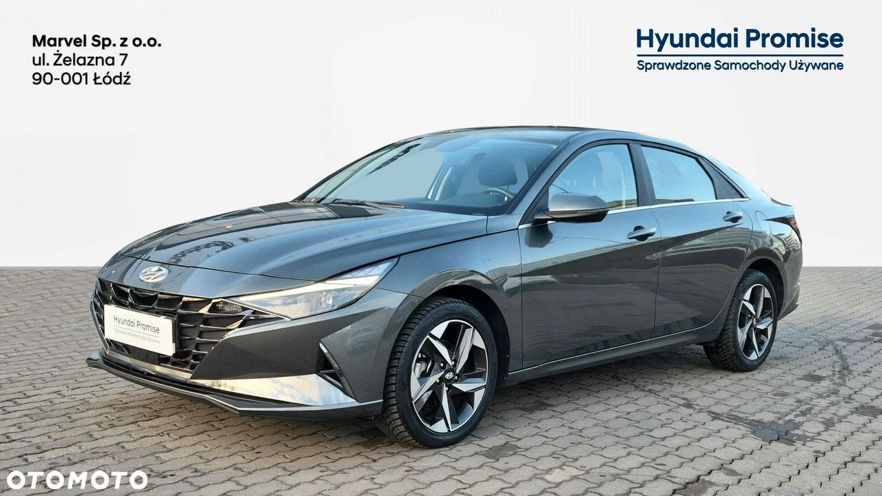 Hyundai Elantra - 1