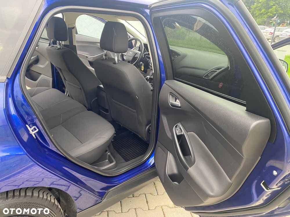 Ford Focus 1.0 EcoBoost Trend Edition Business - 9