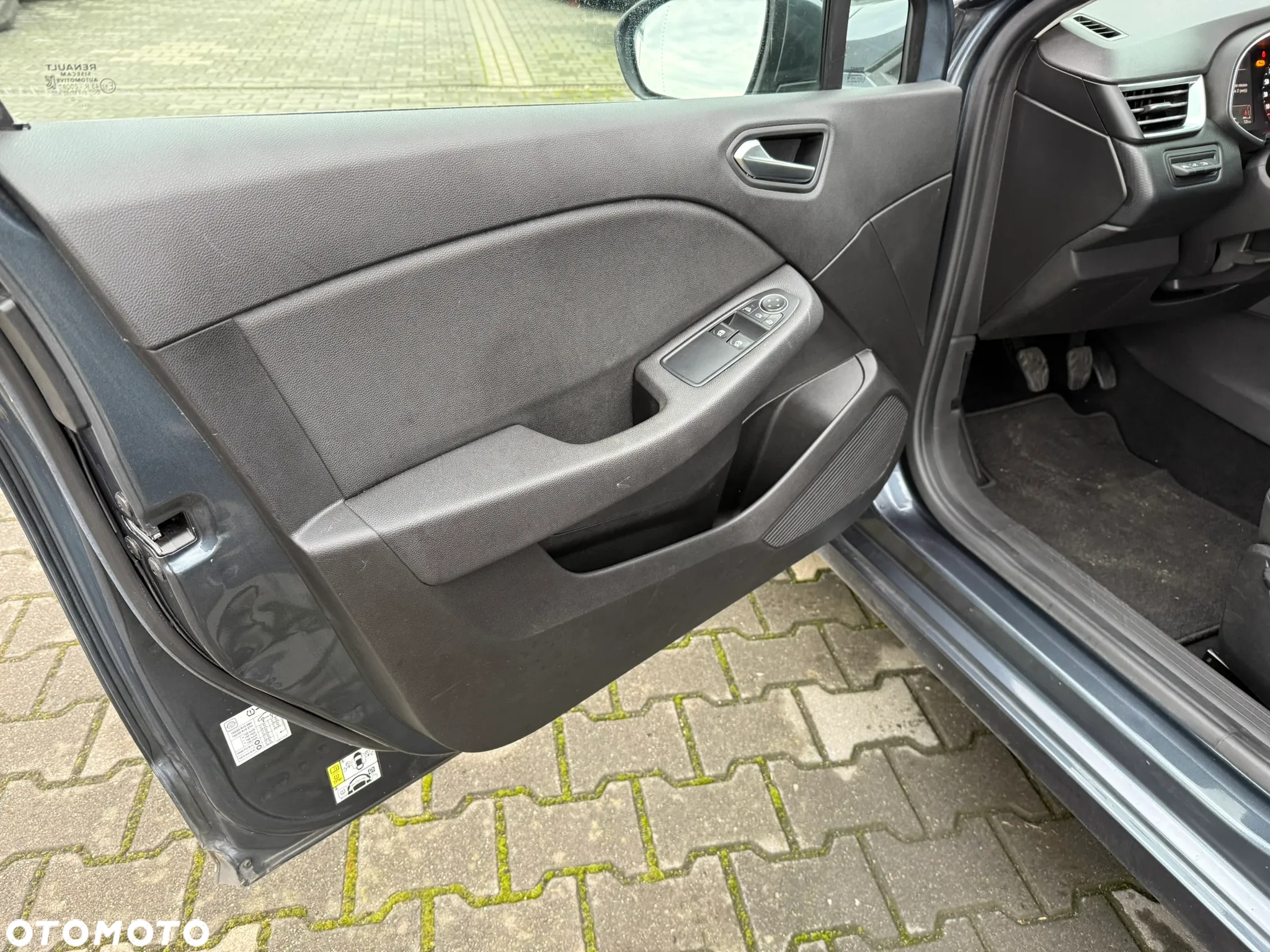 Renault Clio BLUE dCi 85 EXPERIENCE - 13