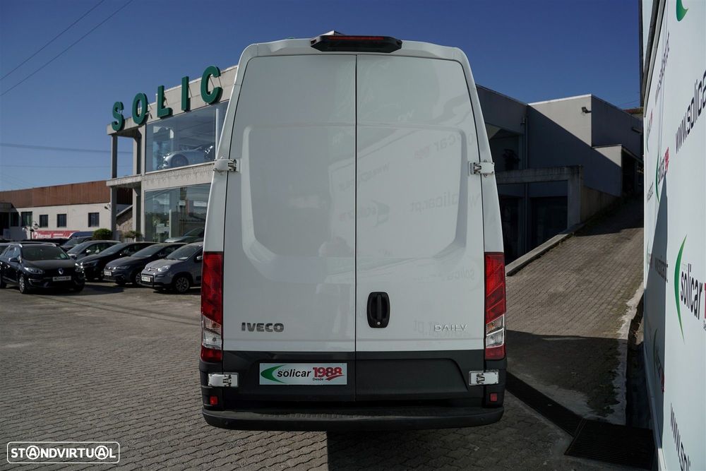 Iveco Daily 2.3 35C16V 4100 18m3 - 3