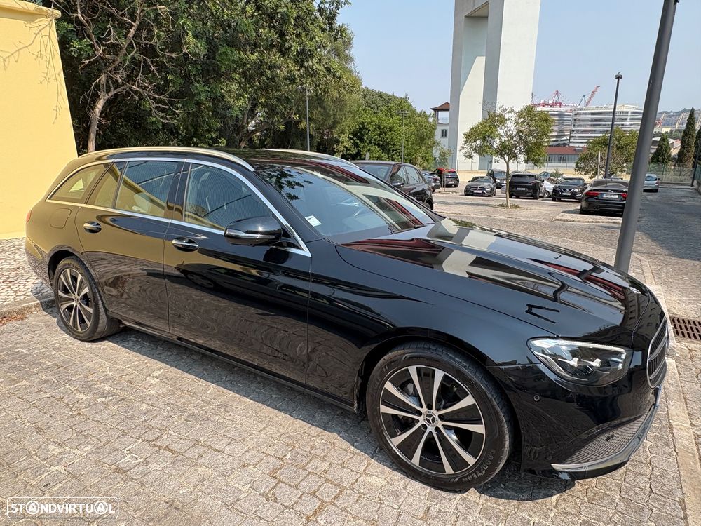 Mercedes-Benz E 300 de Avantgarde 4Matic - 1