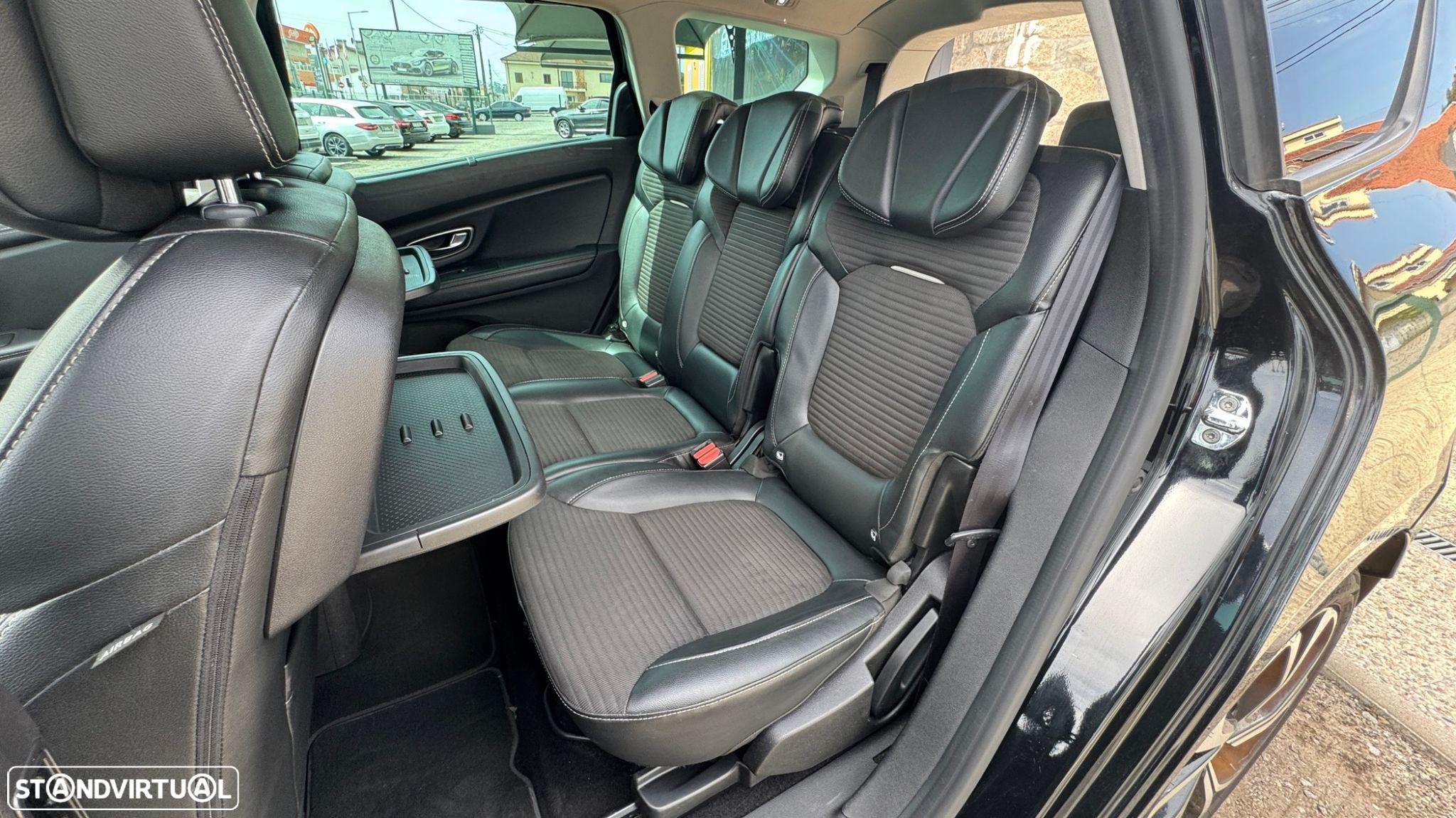 Renault Grand Scénic 1.5 dCi Bose Edition EDC SS - 37