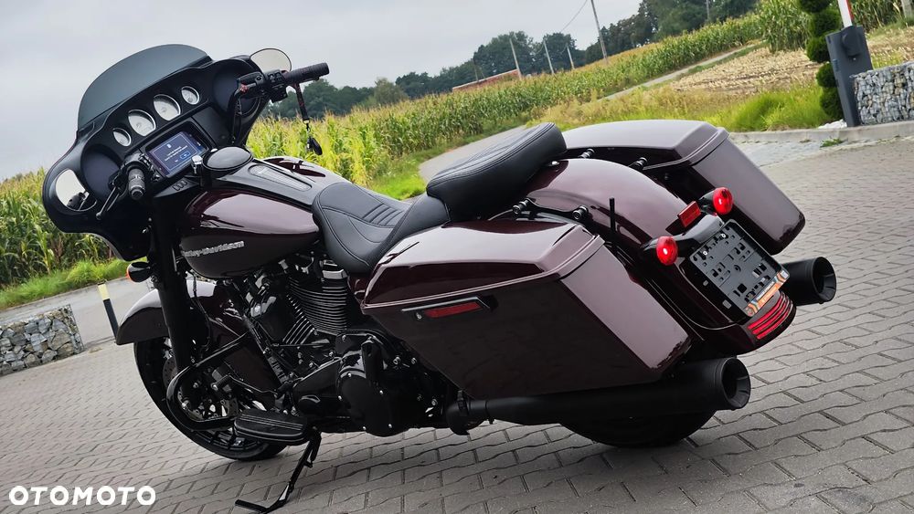 Harley-Davidson Touring Street Glide - 3