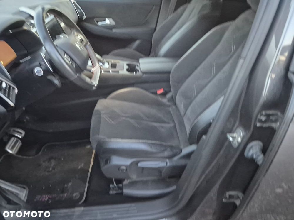 Citroën DS7 Crossback BlueHDI 180 PERFORMANCE LINE - 27
