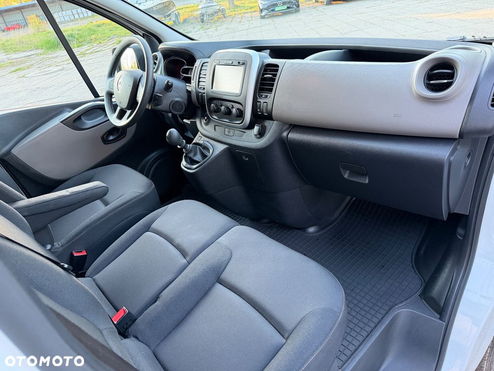 Renault Trafic - 20