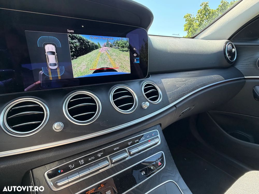 Mercedes-Benz E 200 4MATIC 9G-TRONIC Avantgarde - 13