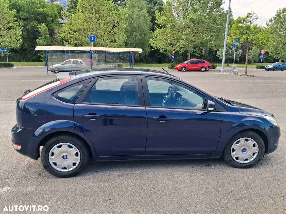 Ford Focus 1.6 16V Trend - 4