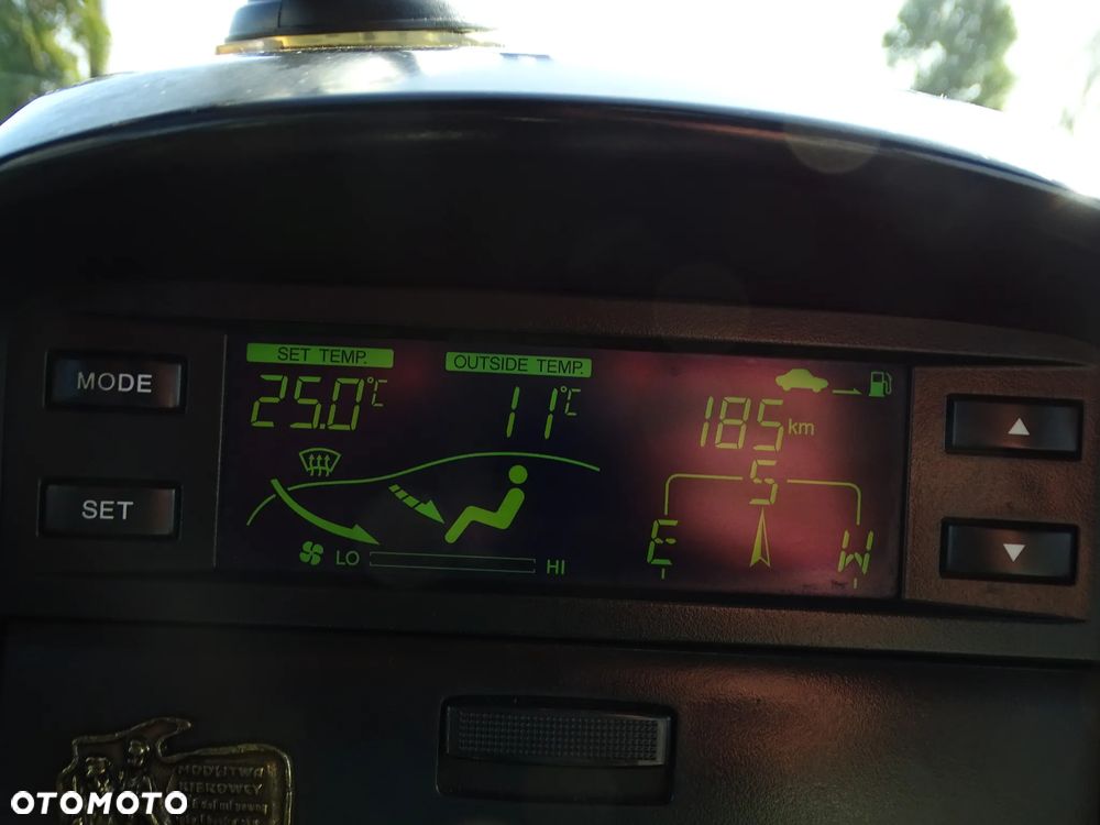 Chevrolet Captiva 2.0 d LT high (deu) - 15