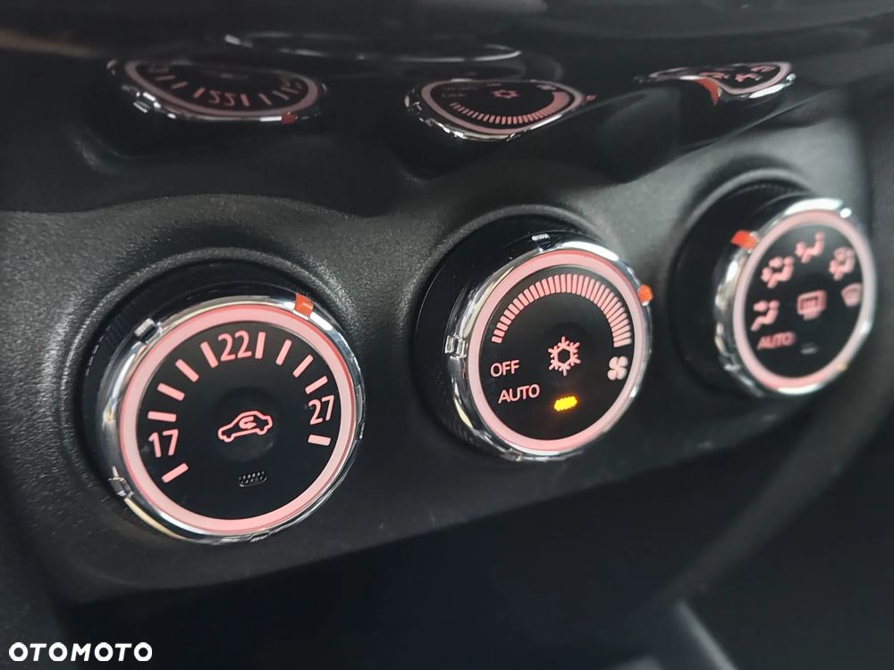 Mitsubishi ASX 1.6 2WD Intense - 25