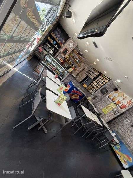 URGENT TRESPASSE Cafe e Restaurant - Alcantara, Lisboa - Grande imagem: 3/12