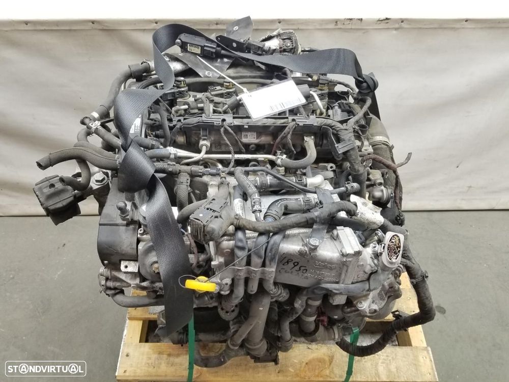 MOTOR COMPLETO VOLKSWAGEN GOLF VII 5G1BE1 REF. CLHA - 1