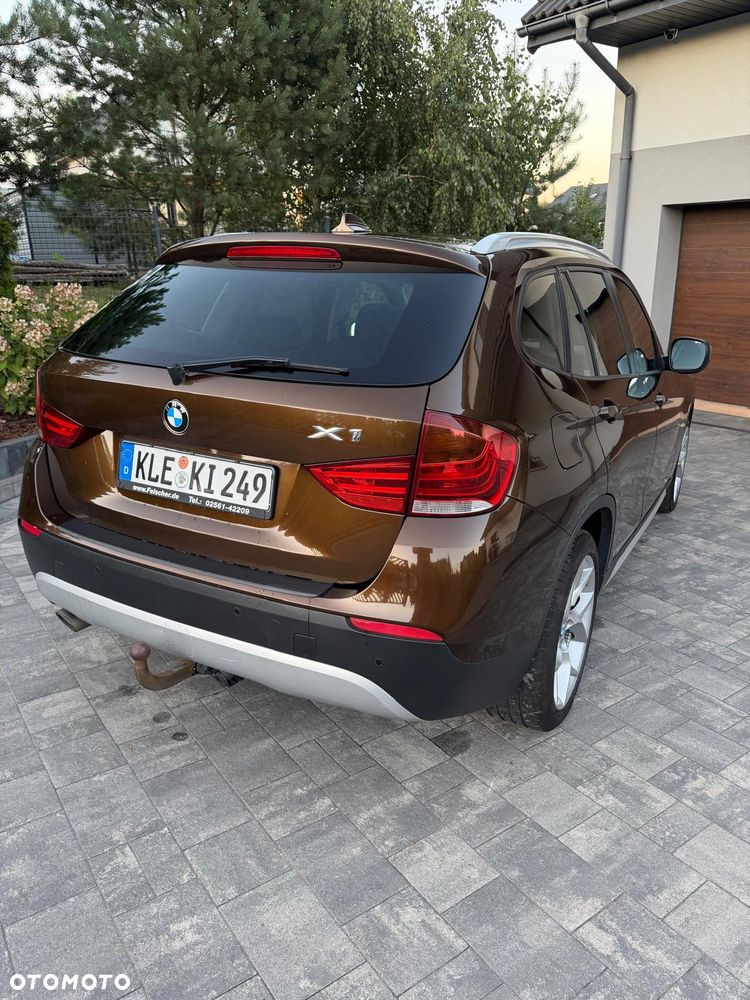 BMW X1 sDrive20d - 10