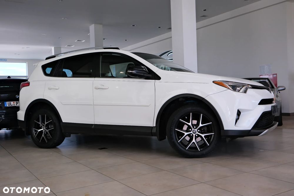 Toyota RAV4 - 3