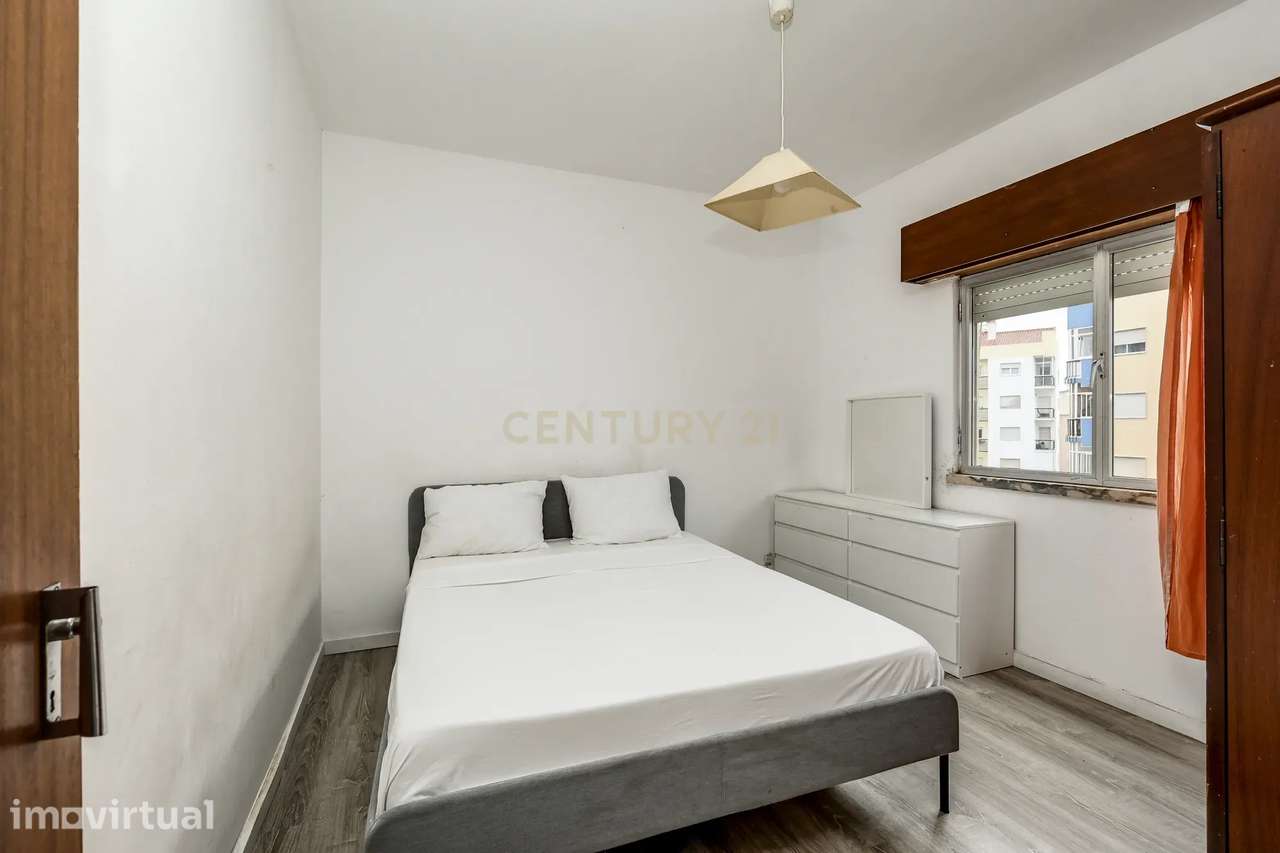 Apartamento T1 em Monte Abraão, Queluz - Oportunidade Única! - Grande imagem: 4/18
