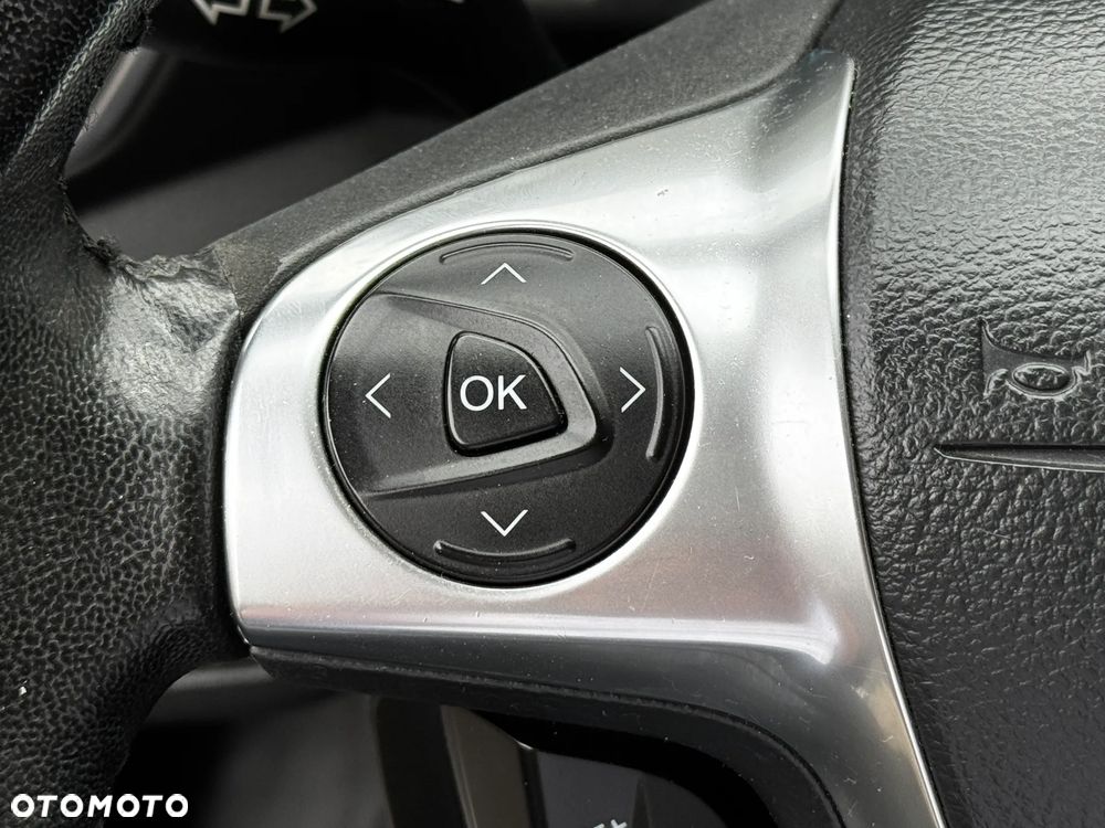 Ford Kuga 2.0 TDCi 4x4 Titanium - 20