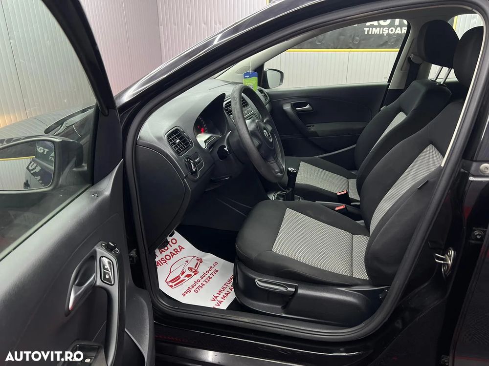 Volkswagen Polo - 11