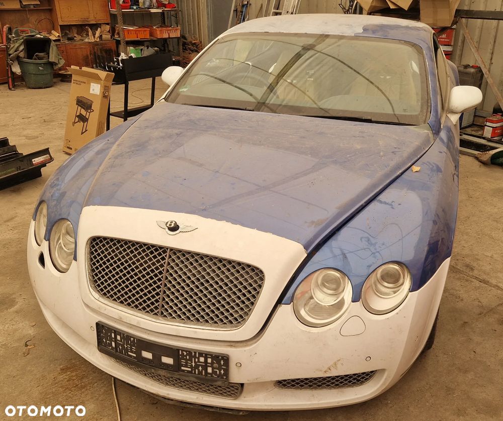 Bentley Continental GT Standard - 3