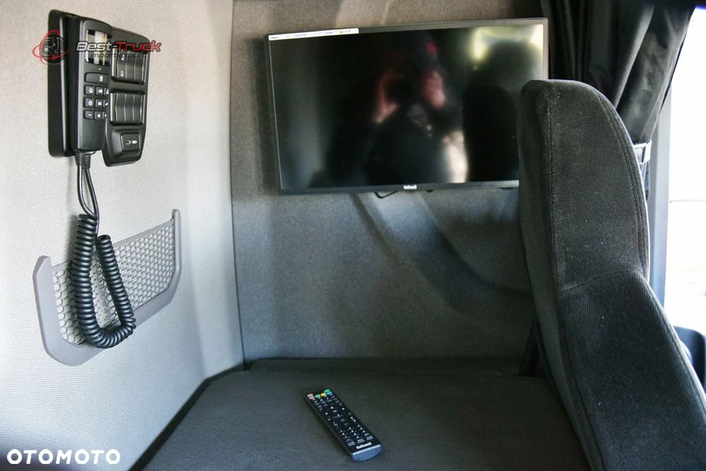 Scania S450 / 1300 L ZBIORNIKI  / STANDARD  / RETARDER  / MIKROFALA / IMPORT DE - 40