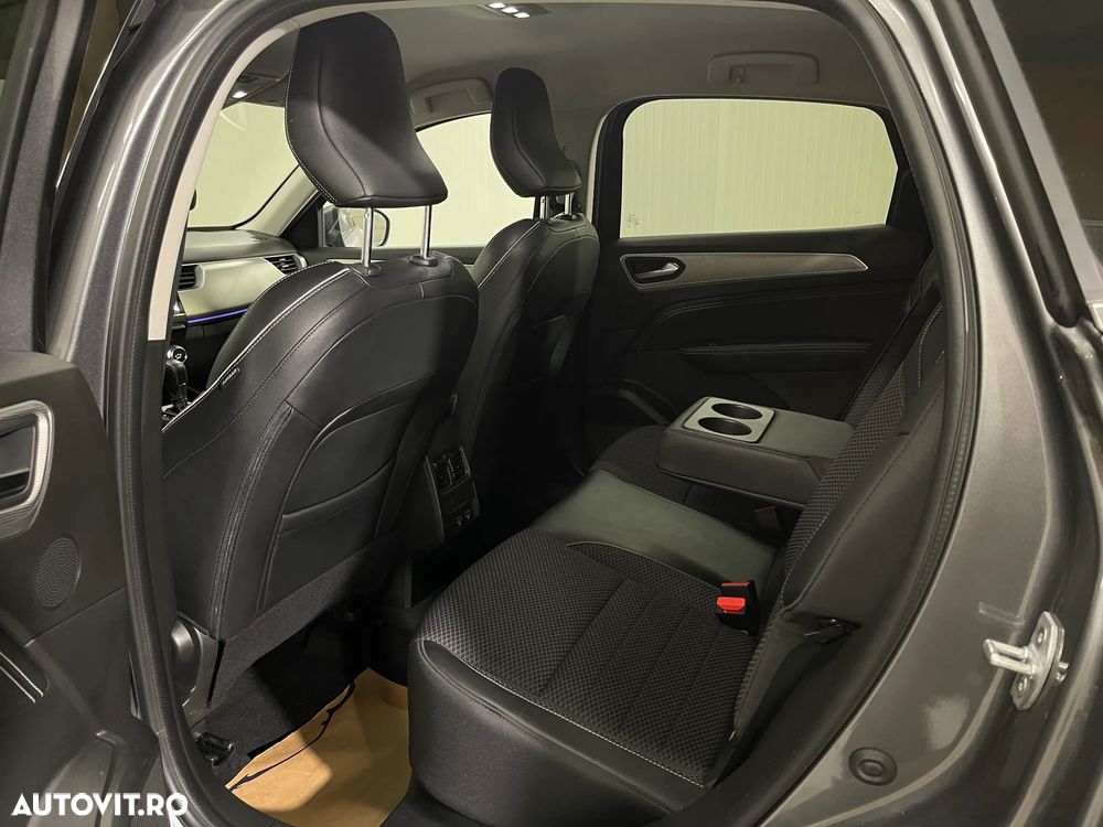 Renault Arkana E-TECH Hybrid 145 Techno - 11