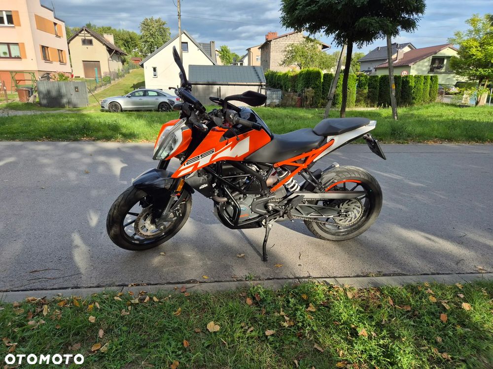 KTM Duke 125 - 1