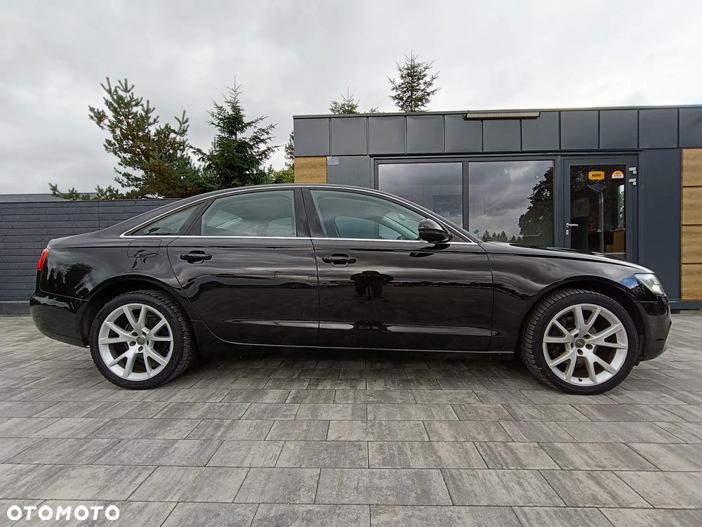 Audi A6 - 6