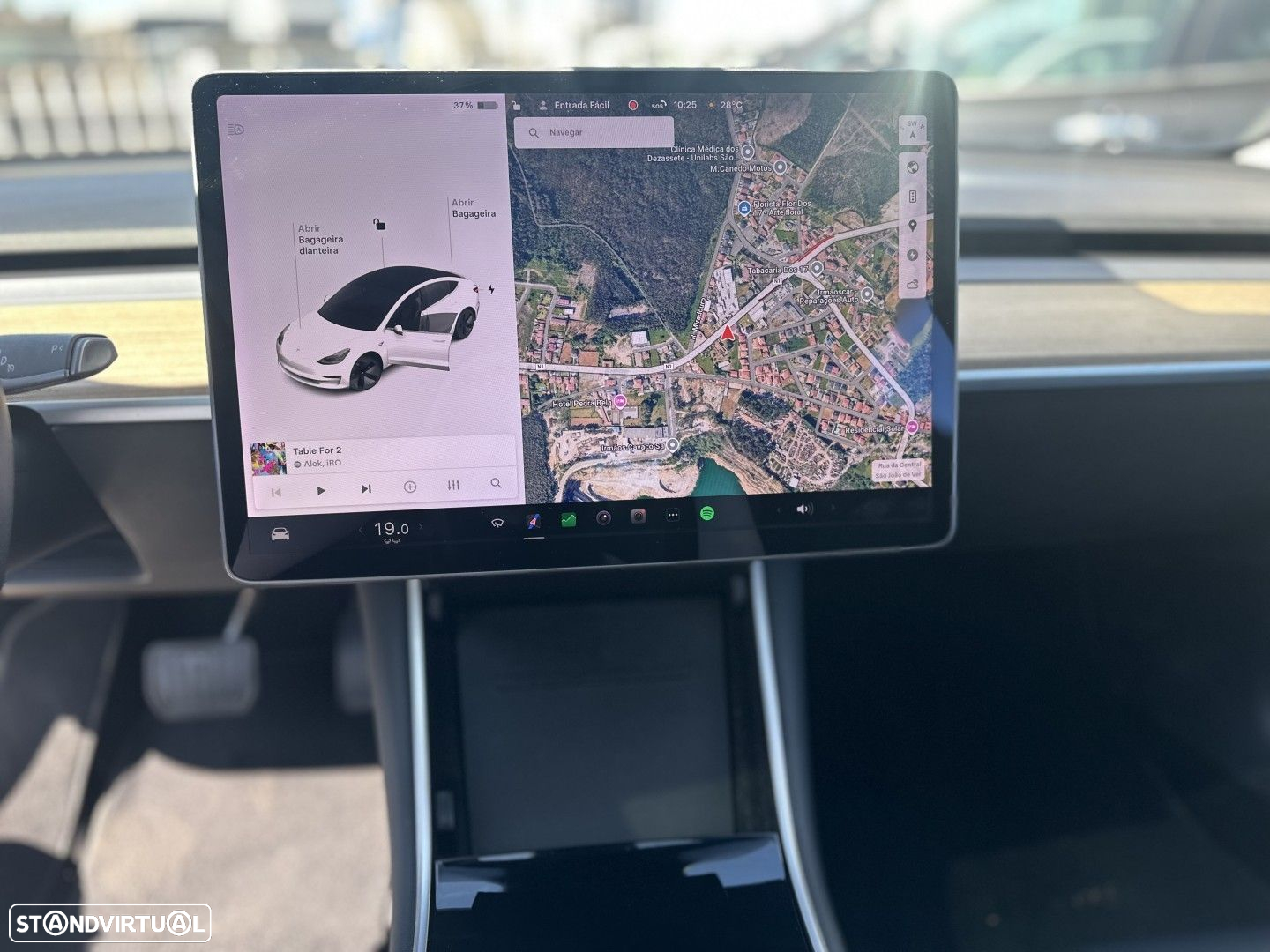 Tesla Model 3 Long-Range Dual Motor AWD - 12